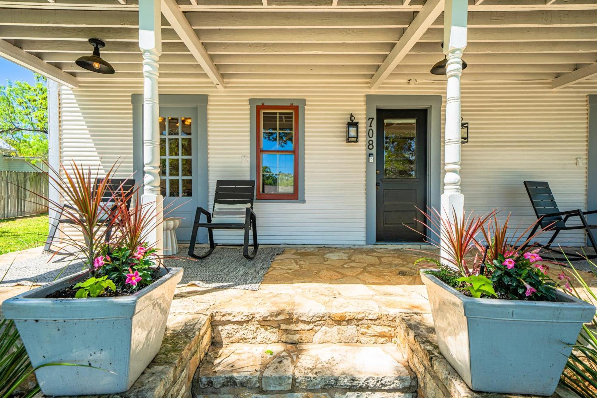 Villa Katarina Haus - Hot Tub & Fire Pit Fredericksburg Exterior foto