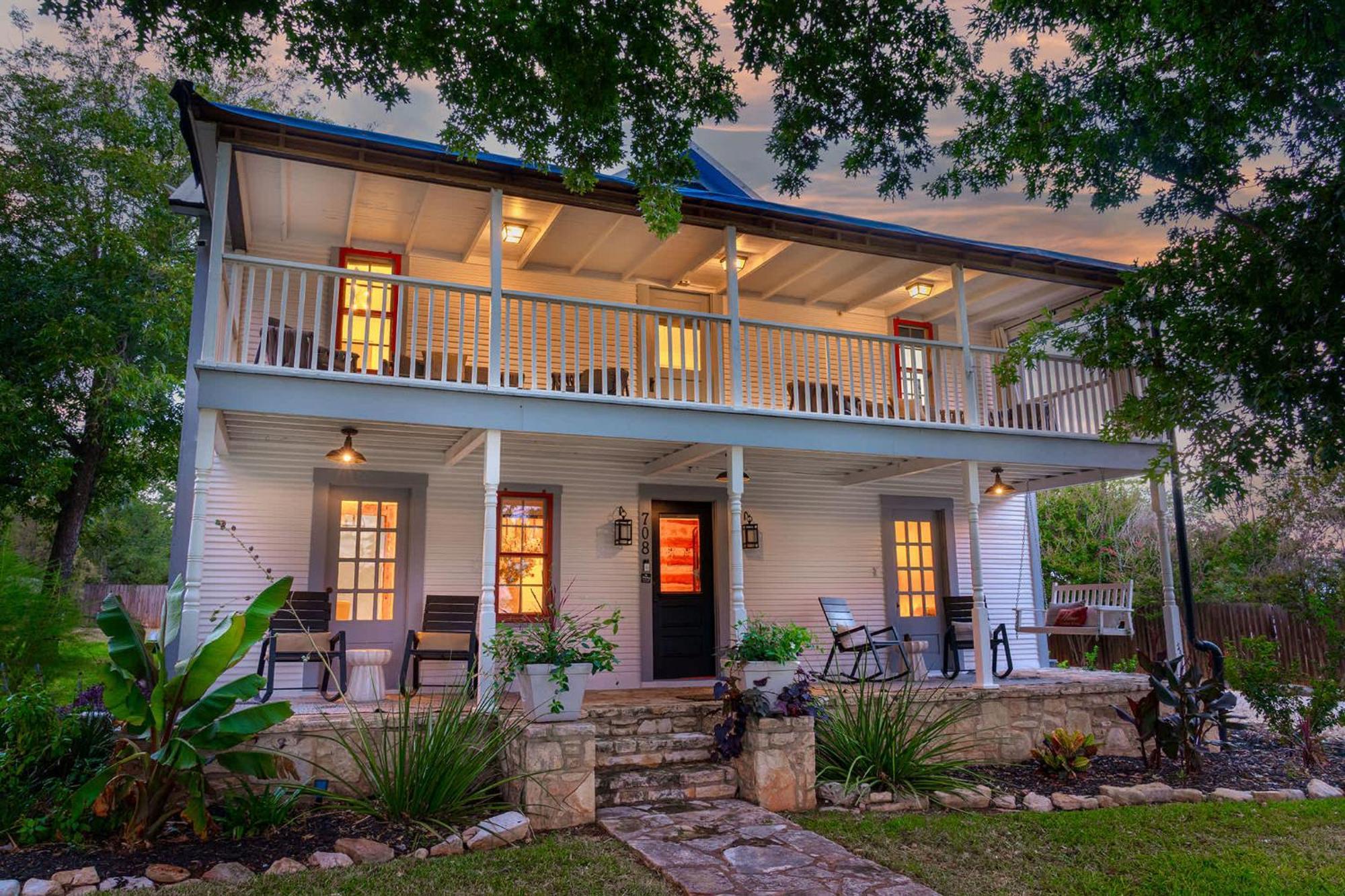 Villa Katarina Haus - Hot Tub & Fire Pit Fredericksburg Exterior foto